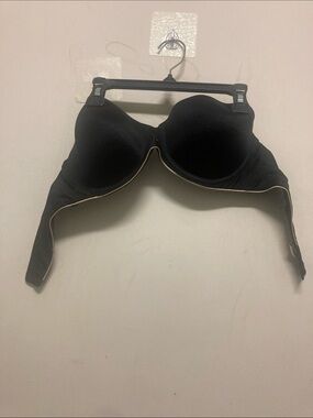 SWEET NOTHING/Convertible Strapless Black Bra with Smooth Molded Cups